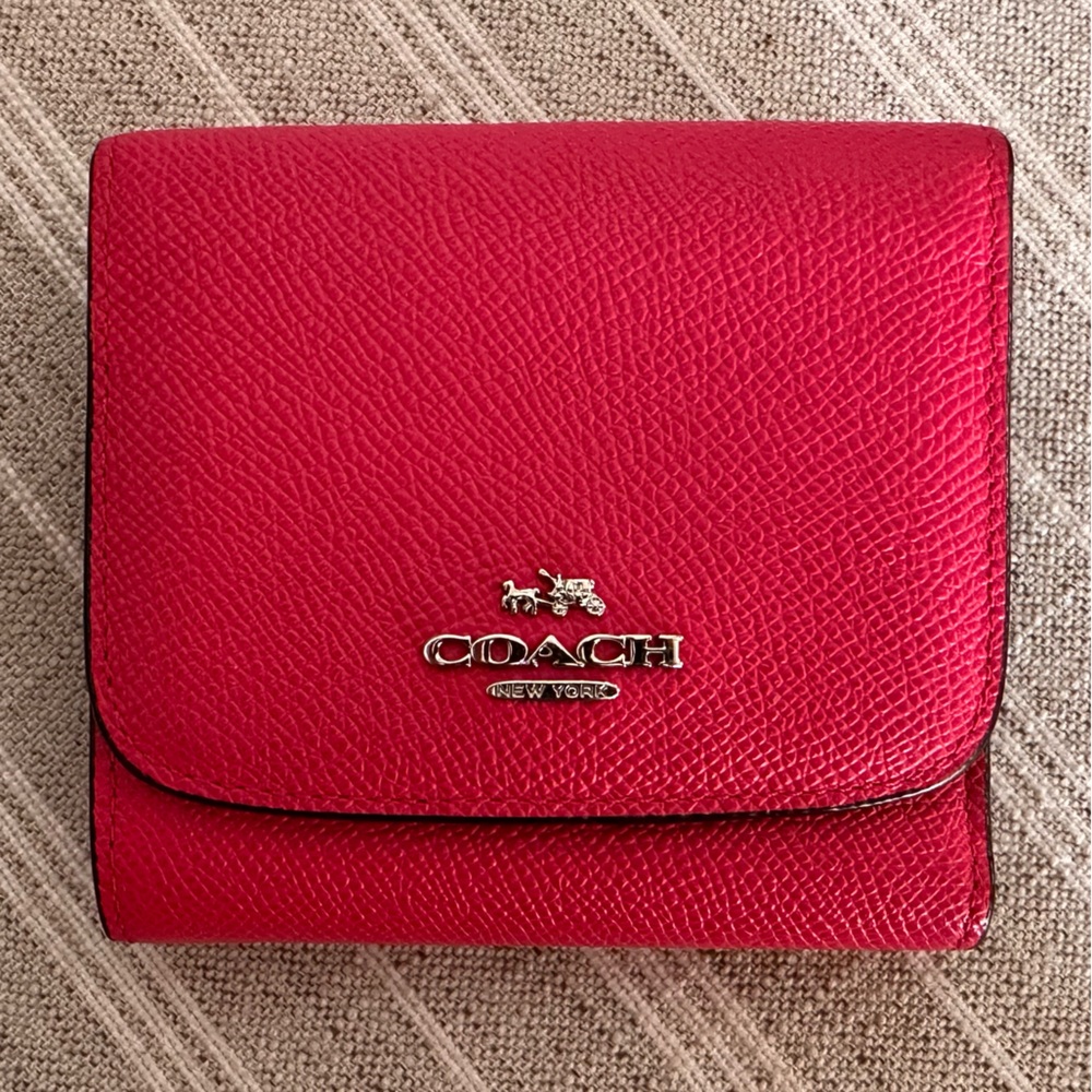 Coach Fuschia Leather Wallet